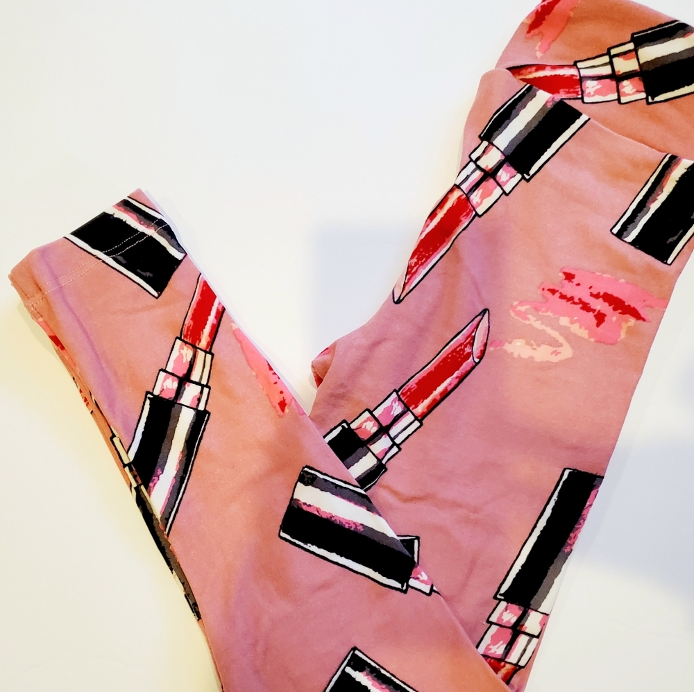 LuLaRoe Pink Lipstick Leggings S/M RARE